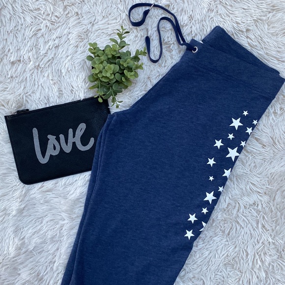 Victoria's Secret Pants - Victoria’s Secret Cropped Star Joggers 💗 Navy & White
